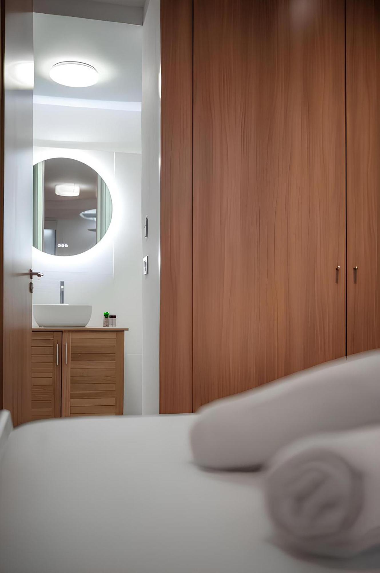 Cozy Appartement Plein Centre, Proche Gare/Plage Menton Luaran gambar