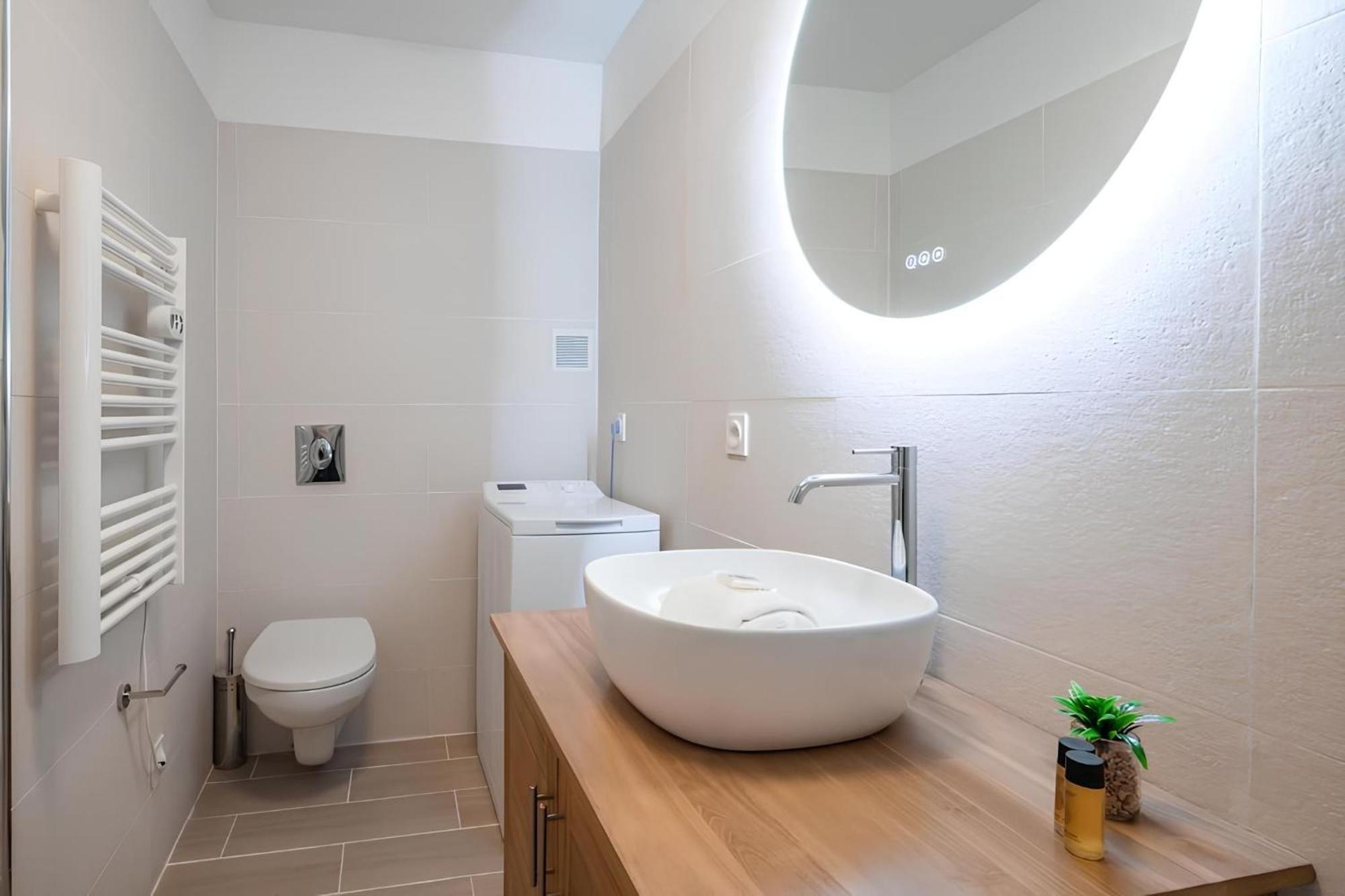 Cozy Appartement Plein Centre, Proche Gare/Plage Menton Luaran gambar